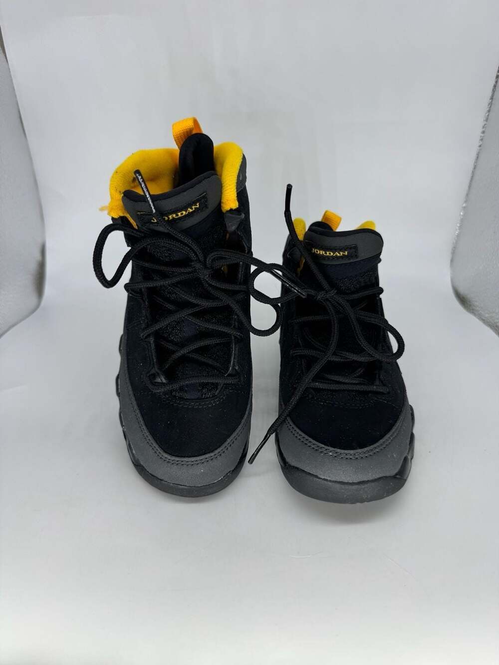 Nike Air Jordan 9 Retro Dark Charcoal University Gold Basketball Shoes